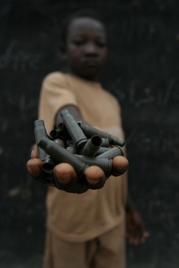 Demobilize_child_soldiers_in_the_Central_African_Republic.jpg