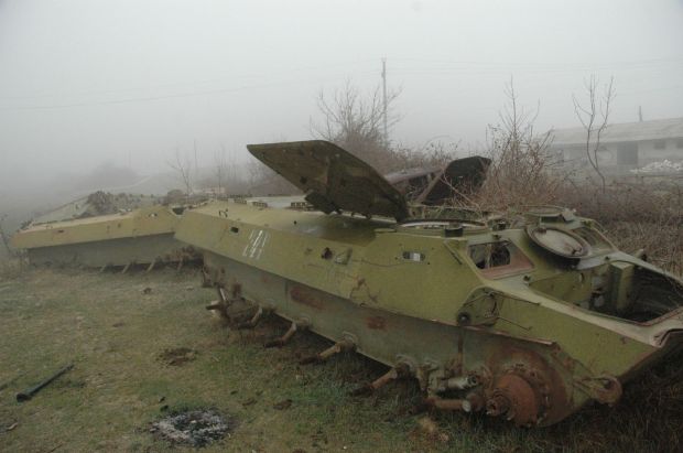 Azeri_tanks_in_Nagorno-Karabakh