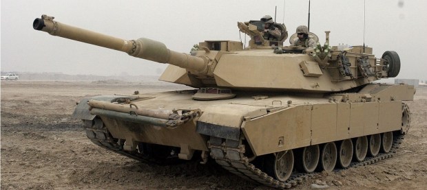 1280px-M1A1_Abrams_Tank_in_Camp_Fallujah